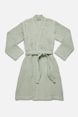 Dreamweave Waffle Robe - Last Call